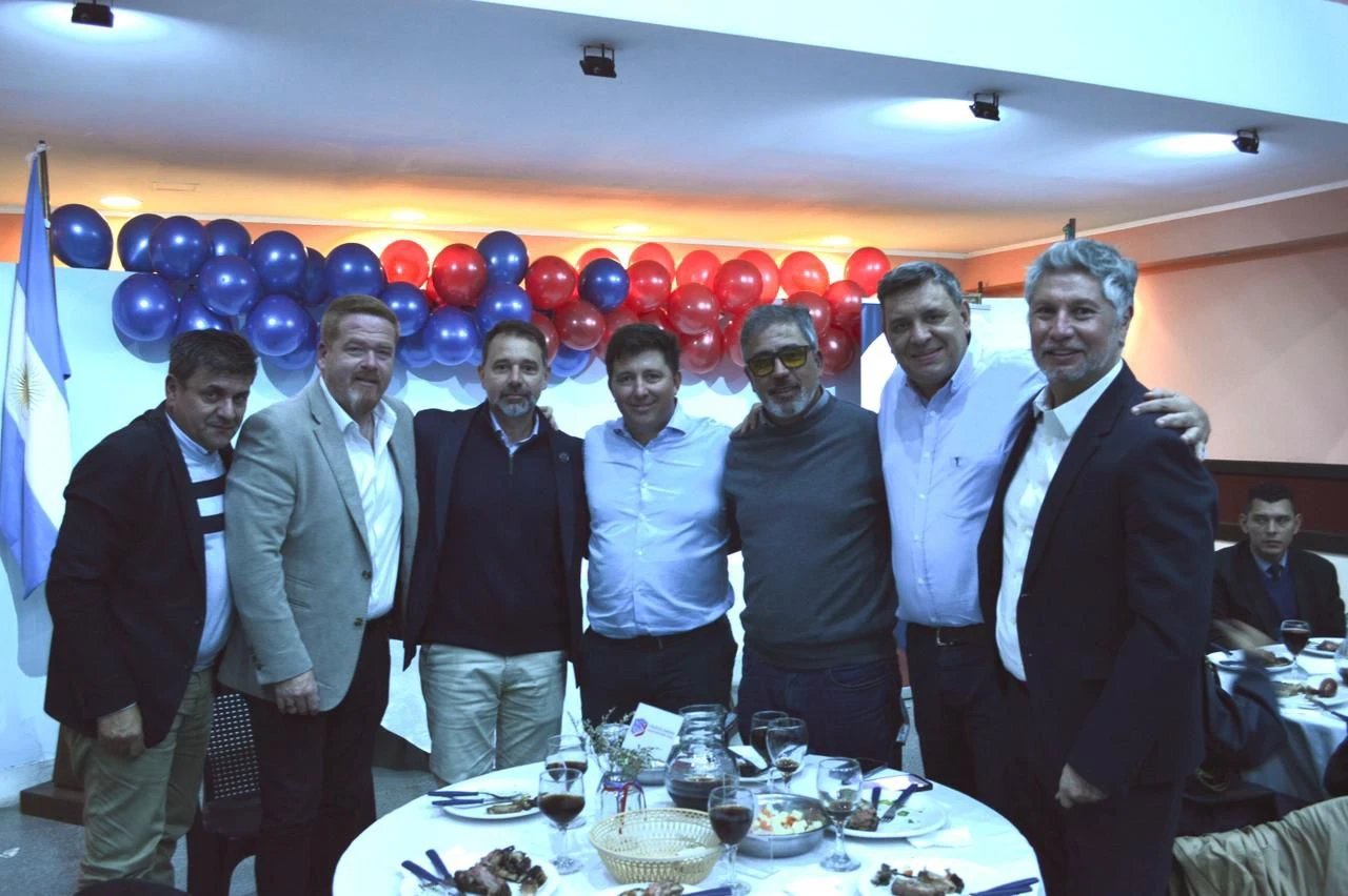 Acto 30 de Abril